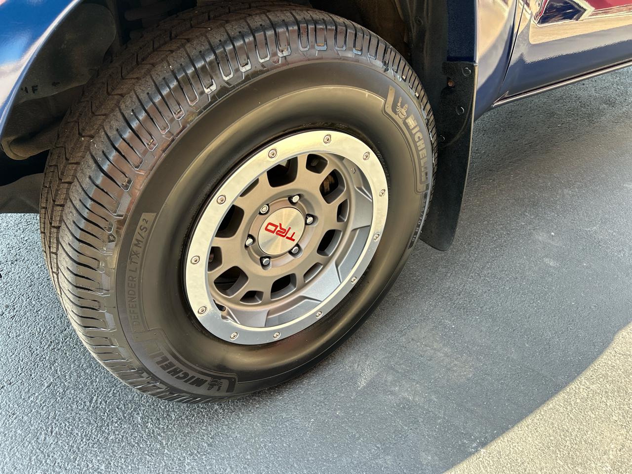 Toyota Tacoma 4WD Access Cab V6 MT (Natl) 2014