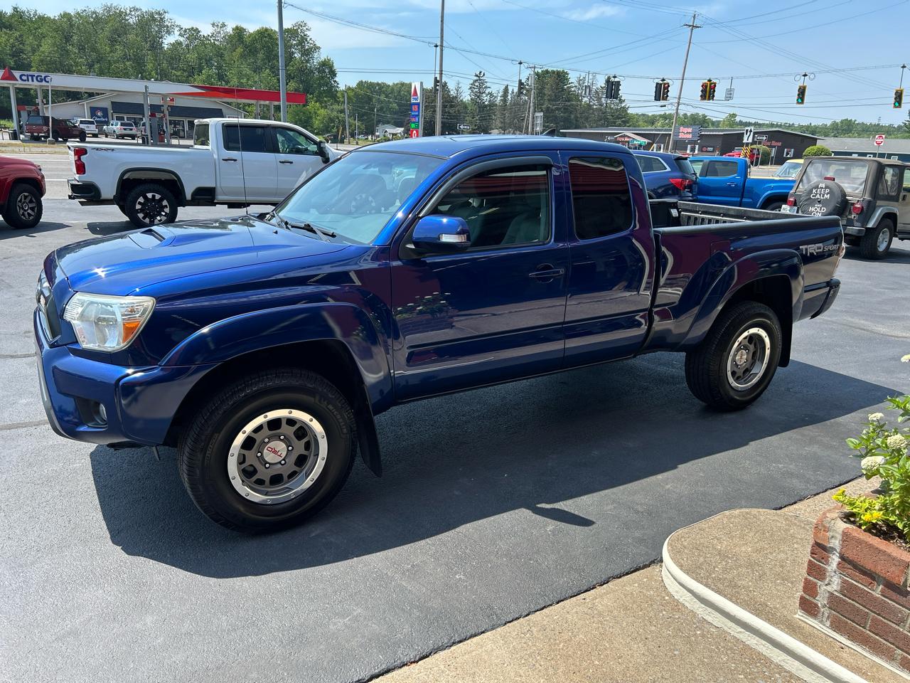 Toyota Tacoma 4WD Access Cab V6 MT (Natl) 2014