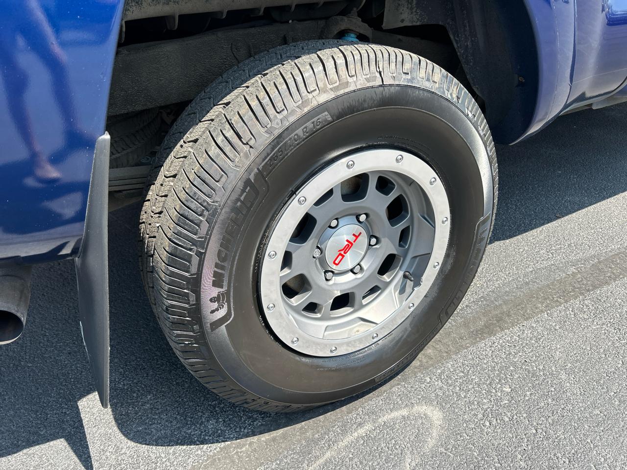 Toyota Tacoma 4WD Access Cab V6 MT (Natl) 2014