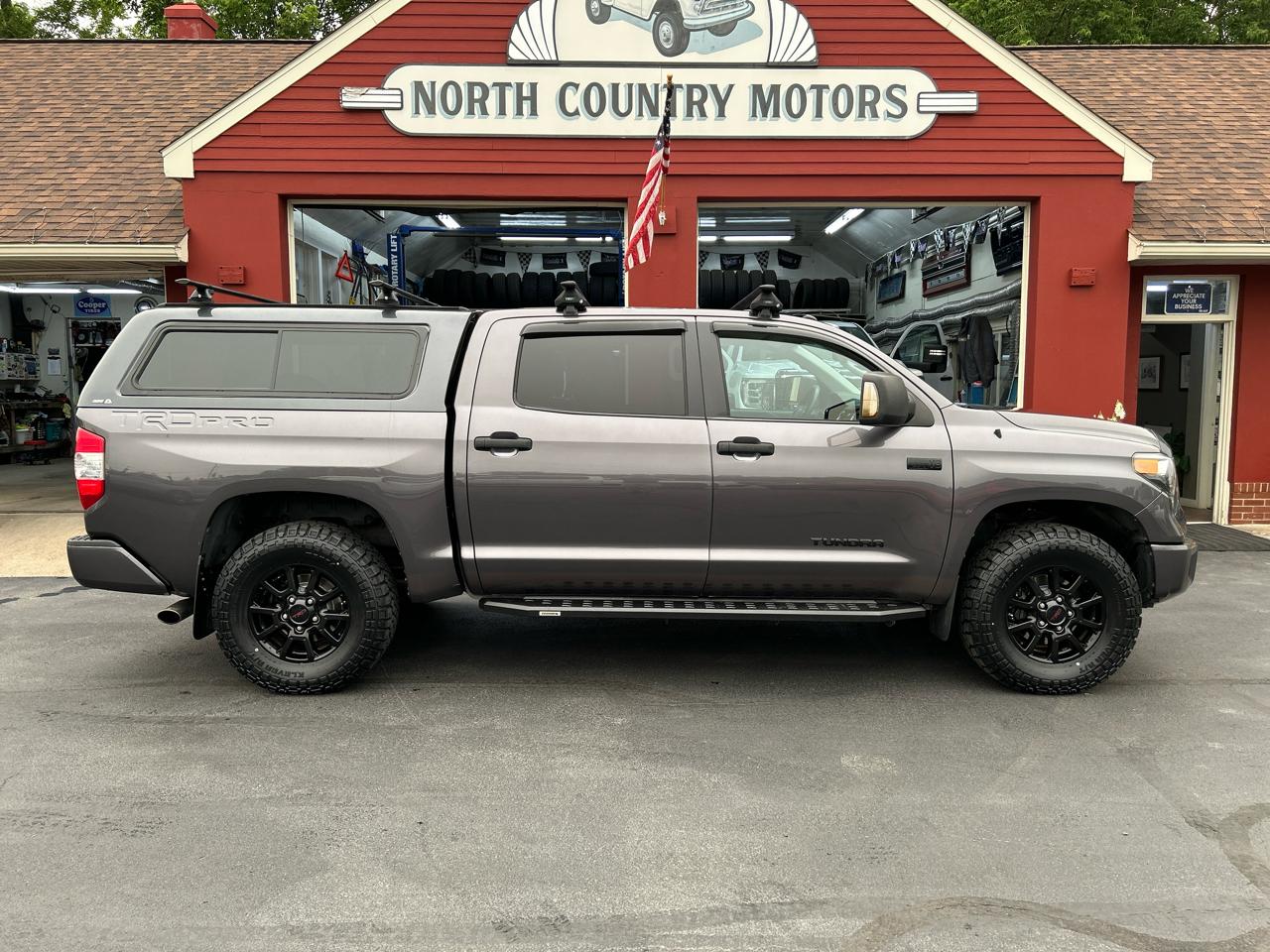 Toyota Tundra 4WD Truck CrewMax 5.7L V8 6-Spd AT TRD Pro (Natl) 2016