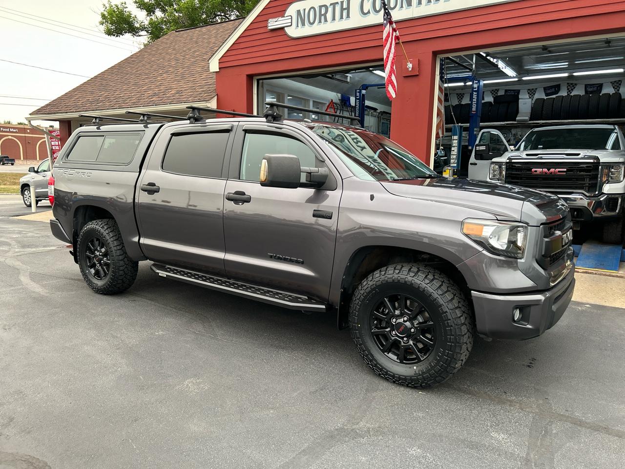 Toyota Tundra 4WD Truck CrewMax 5.7L V8 6-Spd AT TRD Pro (Natl) 2016