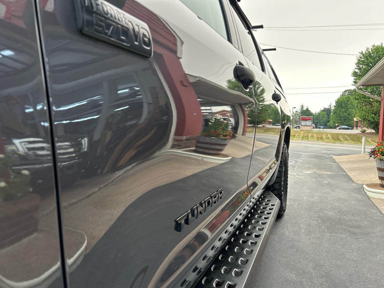 Toyota Tundra 4WD Truck CrewMax 5.7L V8 6-Spd AT TRD Pro (Natl) 2016
