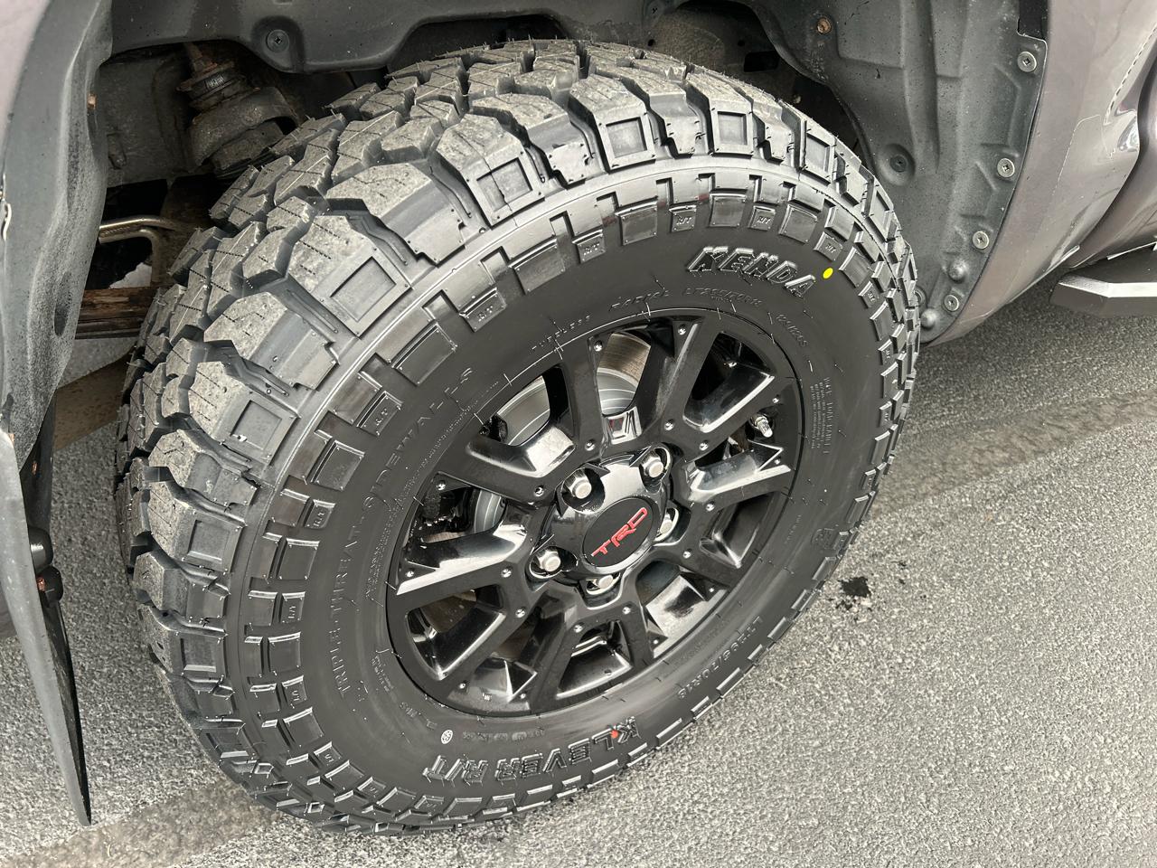 Toyota Tundra 4WD Truck CrewMax 5.7L V8 6-Spd AT TRD Pro (Natl) 2016
