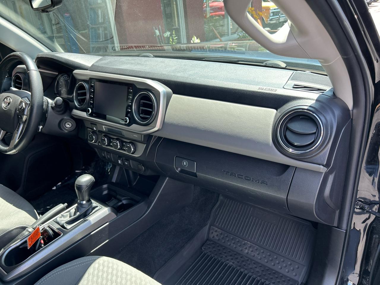 Toyota Tacoma 4WD SR5 Double Cab 6' Bed V6 AT (Natl) 2022