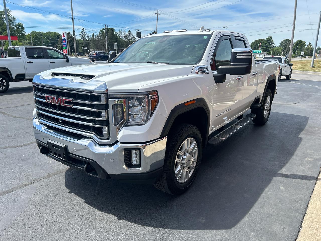 GMC Sierra 2500HD 4WD Double Cab 149" SLT 2022