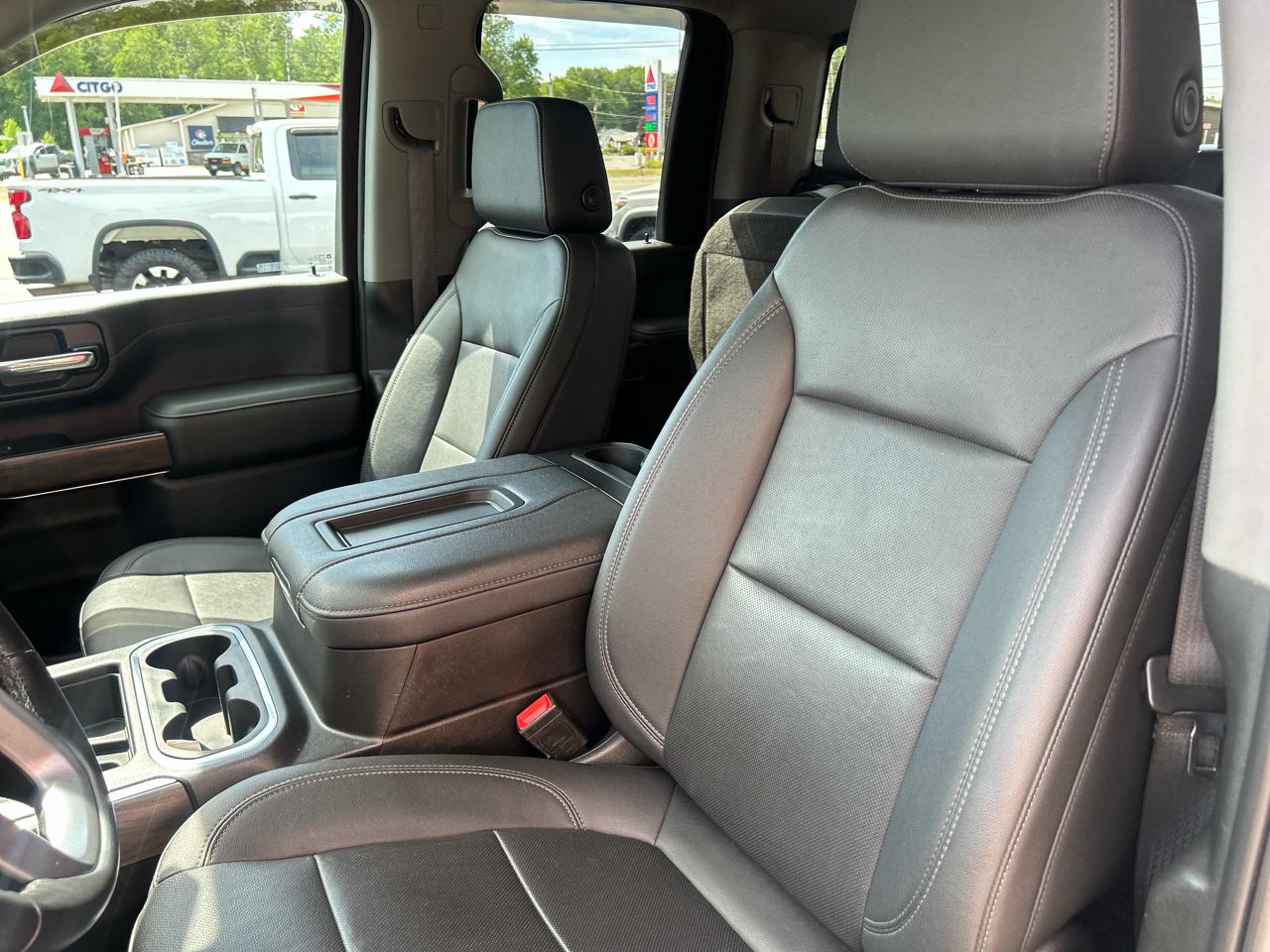 GMC Sierra 2500HD 4WD Double Cab 149" SLT 2022