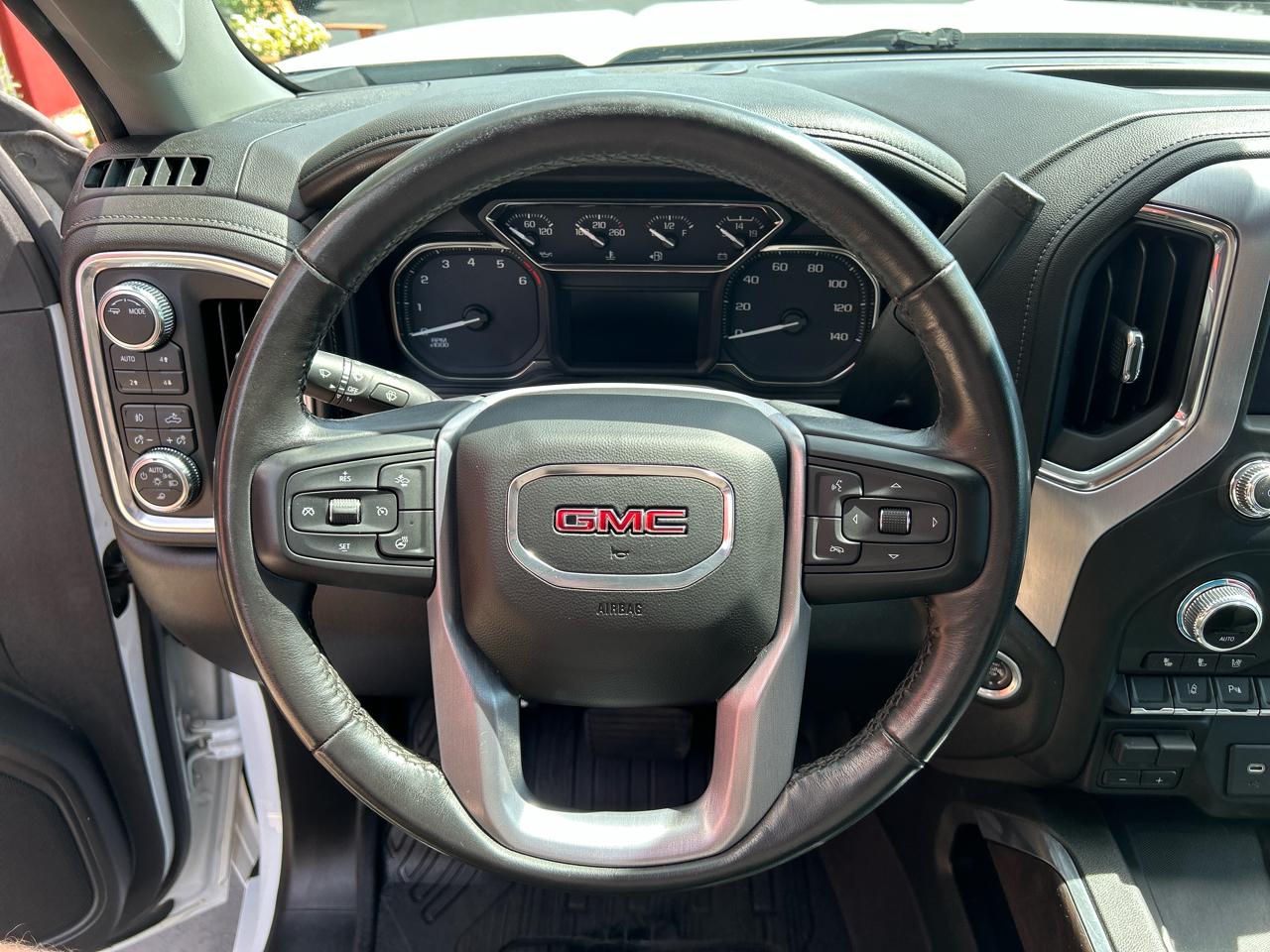GMC Sierra 2500HD 4WD Double Cab 149" SLT 2022