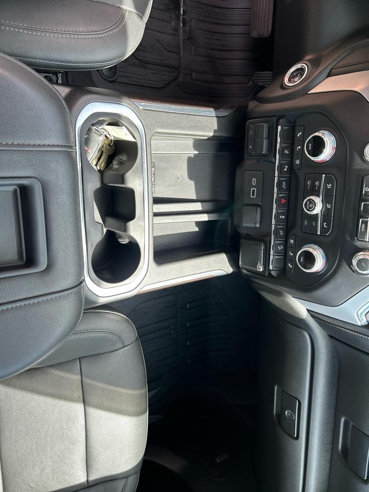 GMC Sierra 2500HD 4WD Double Cab 149" SLT 2022