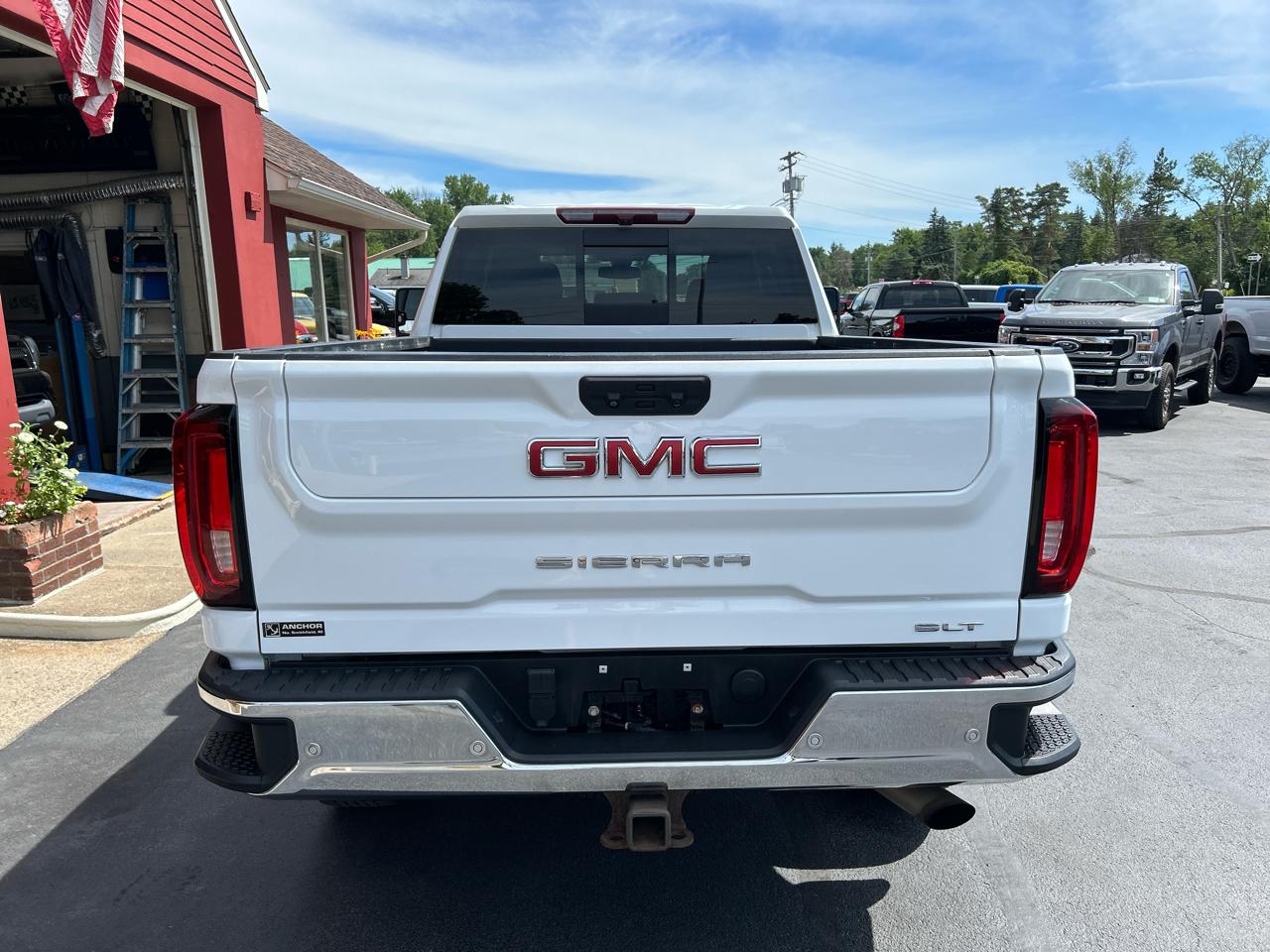 GMC Sierra 2500HD 4WD Double Cab 149" SLT 2022