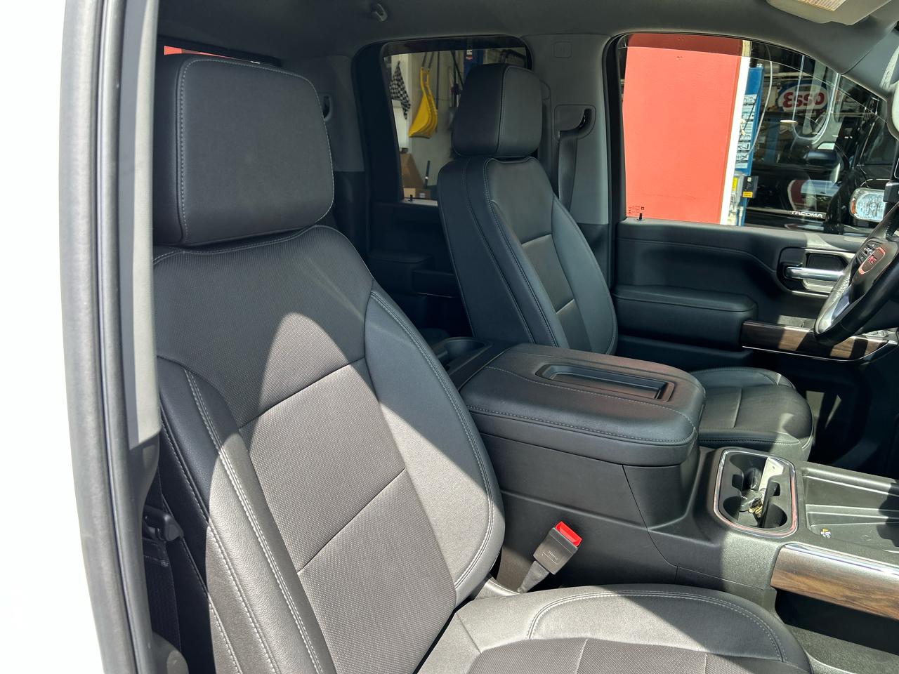 GMC Sierra 2500HD 4WD Double Cab 149" SLT 2022