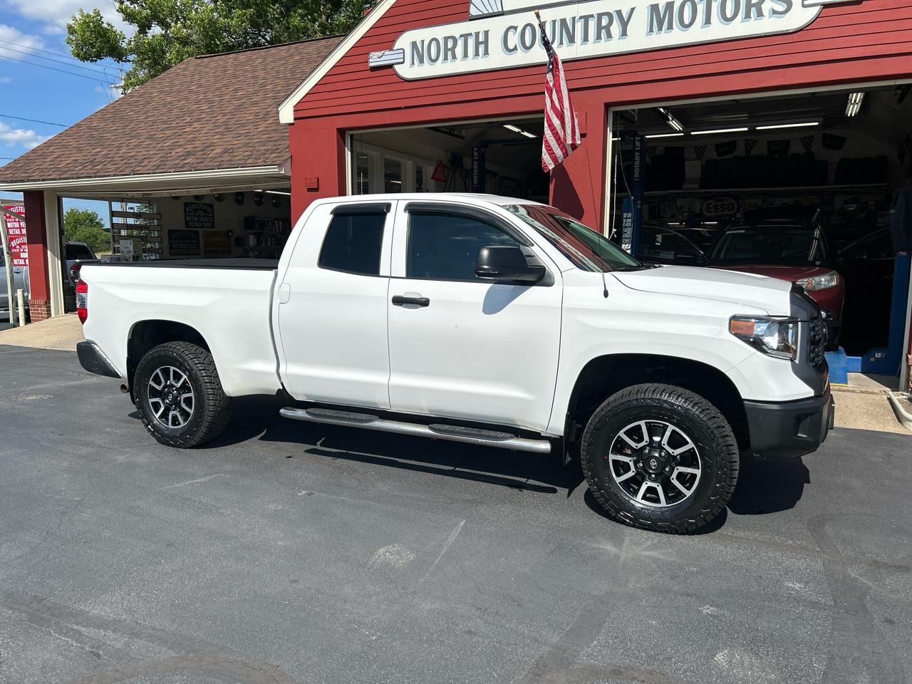 Toyota Tundra 4WD SR5 Double Cab 6.5' Bed 4.6L (Natl) 2018