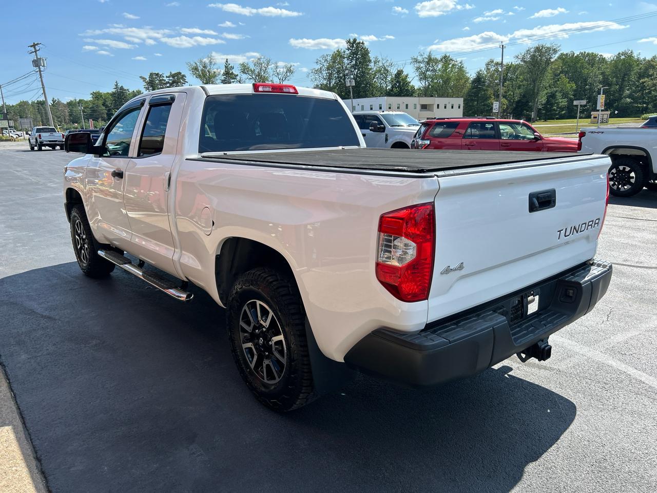 Toyota Tundra 4WD SR5 Double Cab 6.5' Bed 4.6L (Natl) 2018