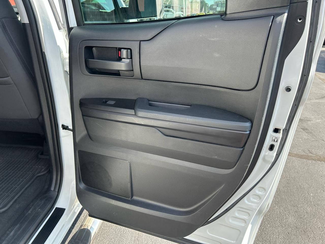 Toyota Tundra 4WD SR5 Double Cab 6.5' Bed 4.6L (Natl) 2018