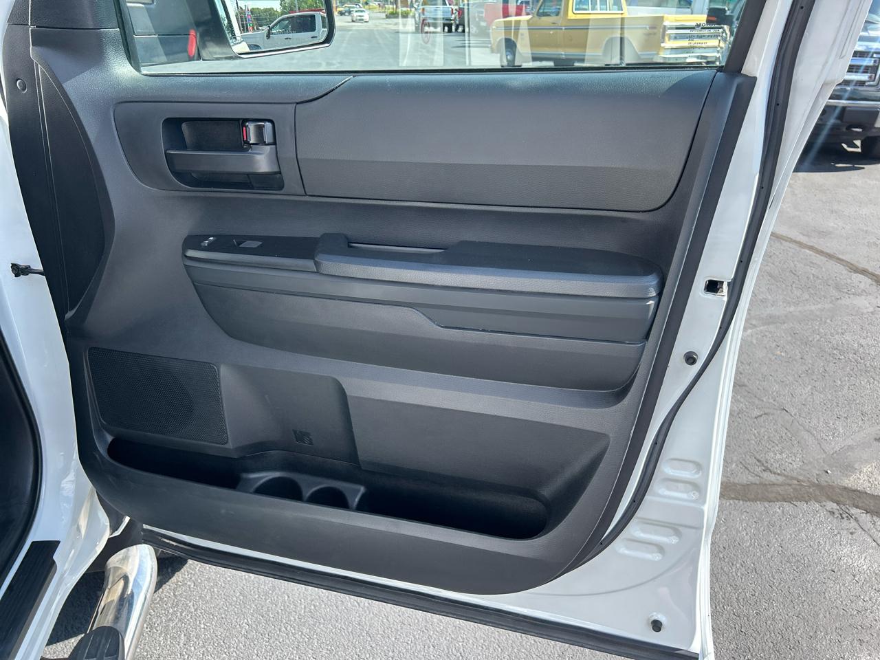 Toyota Tundra 4WD SR5 Double Cab 6.5' Bed 4.6L (Natl) 2018