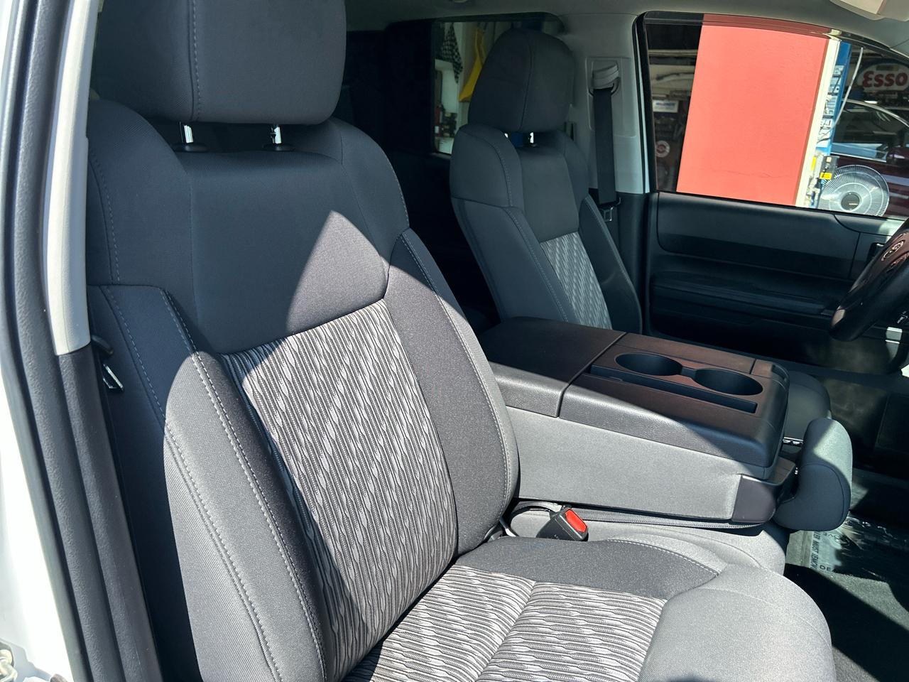 Toyota Tundra 4WD SR5 Double Cab 6.5' Bed 4.6L (Natl) 2018