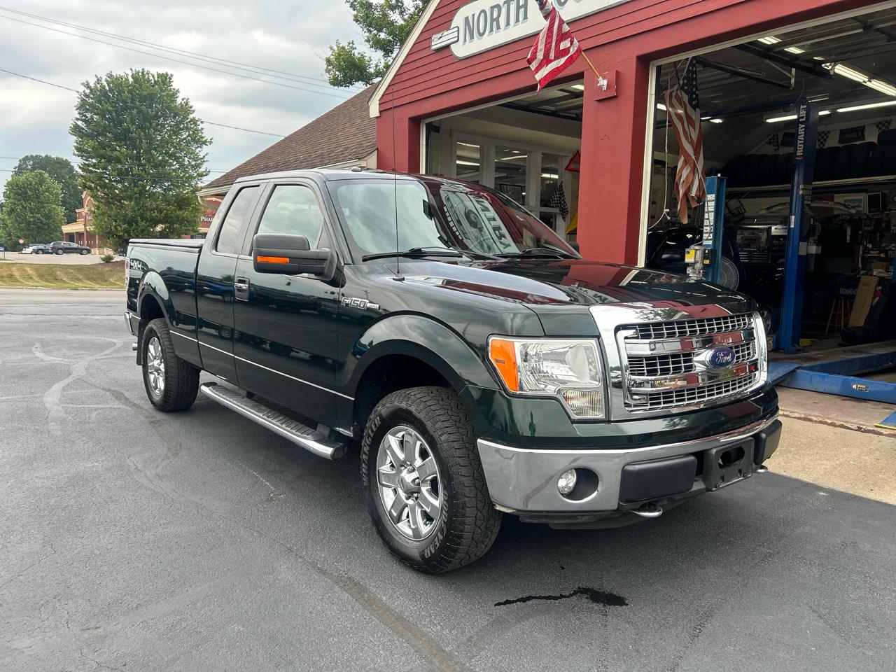 Ford F-150 4WD SuperCab 145" XLT 2014