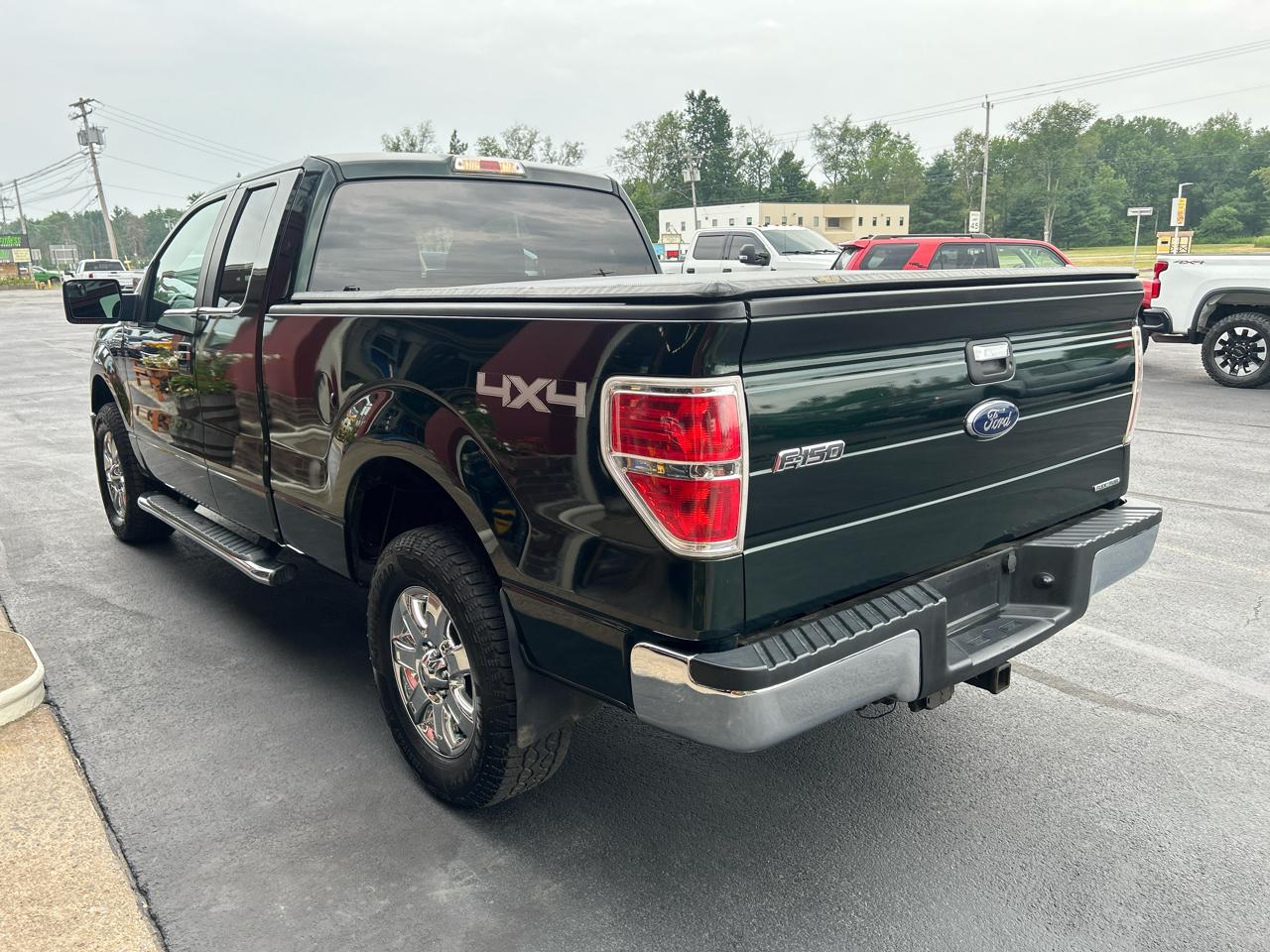 Ford F-150 4WD SuperCab 145" XLT 2014
