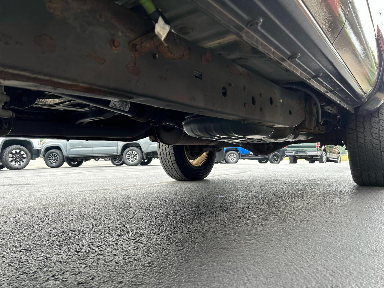 Toyota Tacoma 4WD Double Cab V6 AT (Natl) 2014