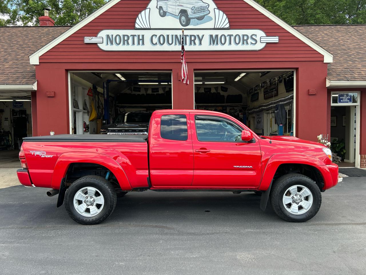 Toyota Tacoma 4WD Access V6 AT (Natl) 2008
