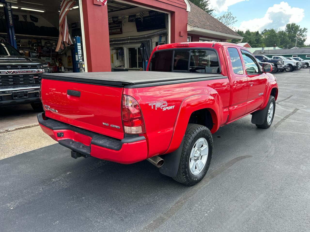 Toyota Tacoma 4WD Access V6 AT (Natl) 2008