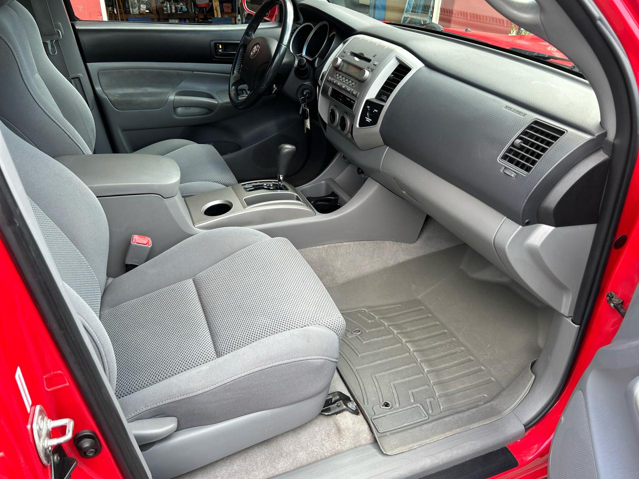 Toyota Tacoma 4WD Access V6 AT (Natl) 2008