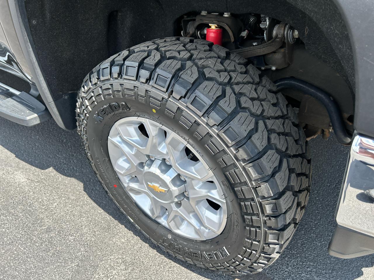 Chevrolet Silverado 2500HD 4WD Crew Cab 159" LT 2023