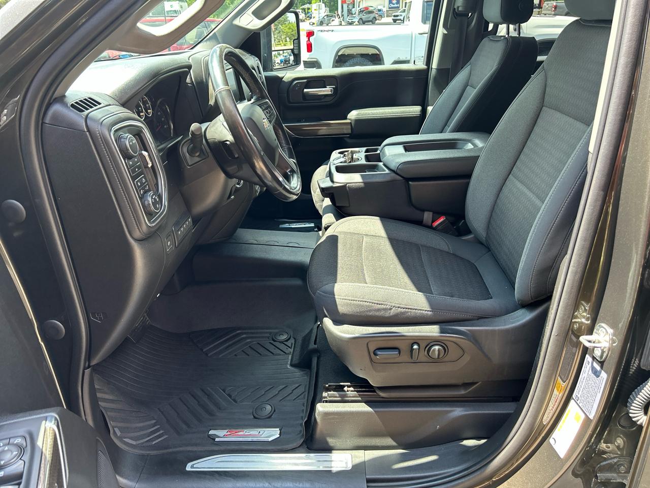 Chevrolet Silverado 2500HD 4WD Crew Cab 159" LT 2023