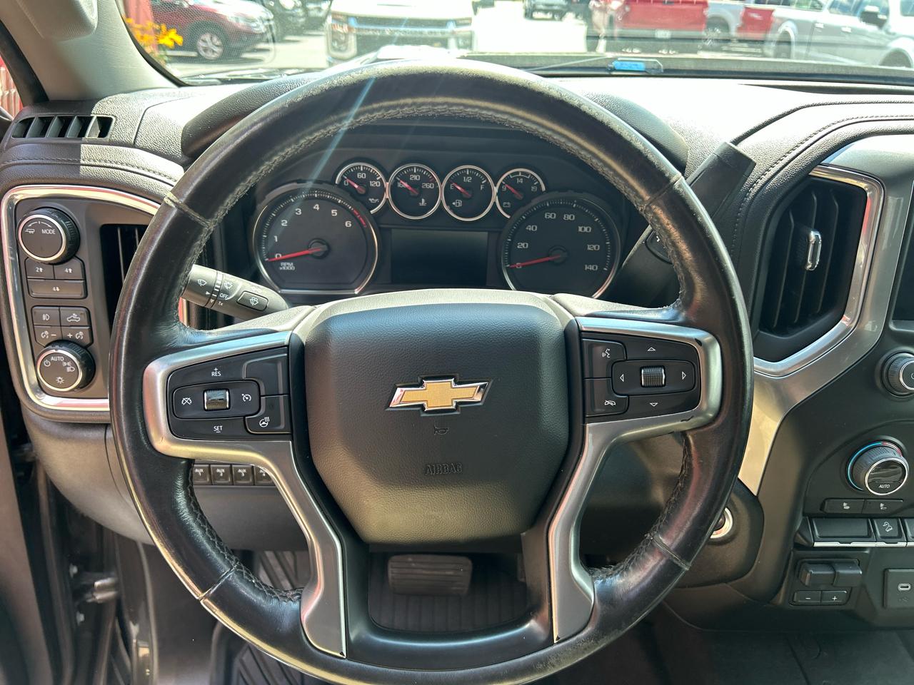 Chevrolet Silverado 2500HD 4WD Crew Cab 159" LT 2023