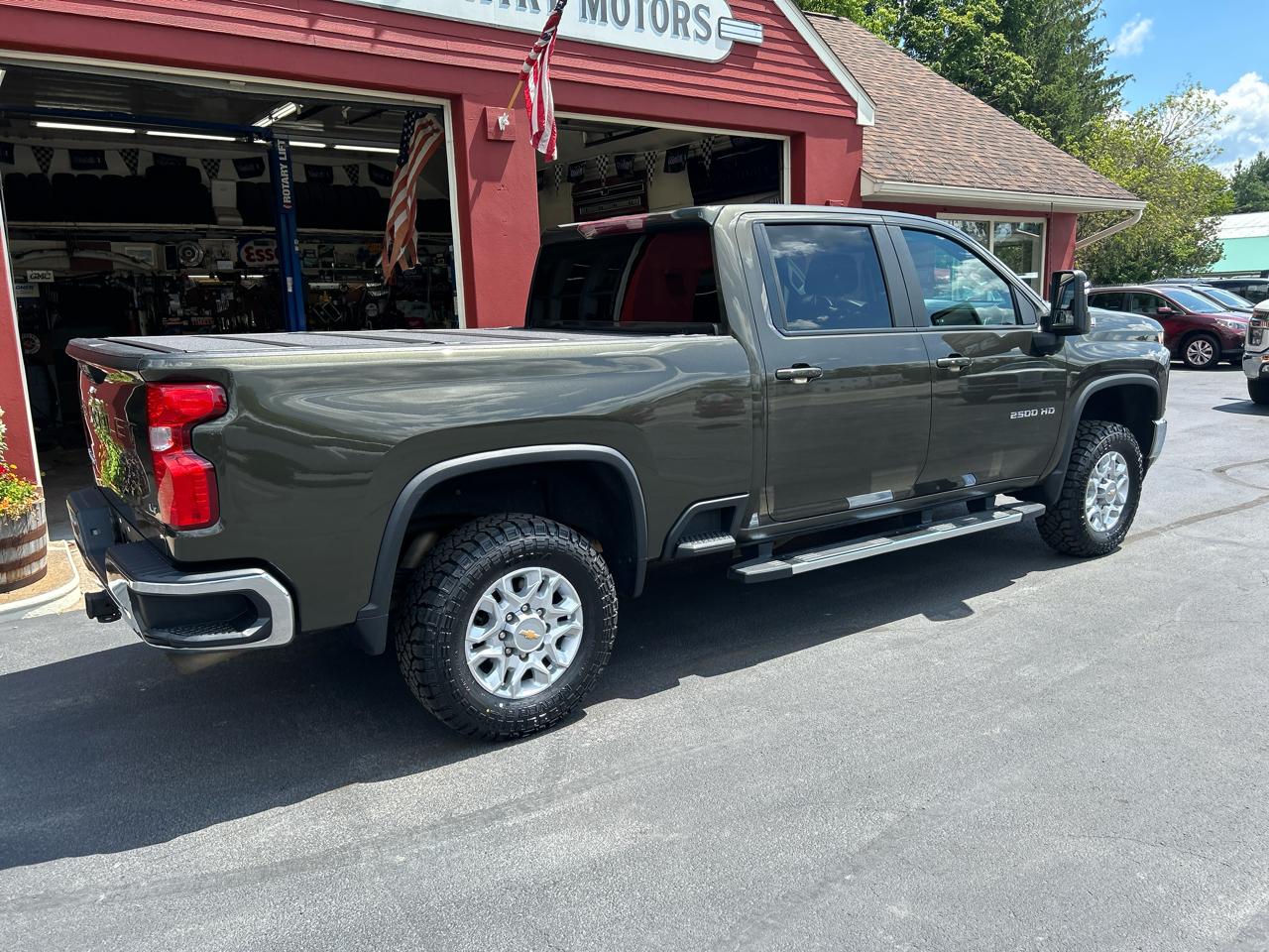 Chevrolet Silverado 2500HD 4WD Crew Cab 159" LT 2023