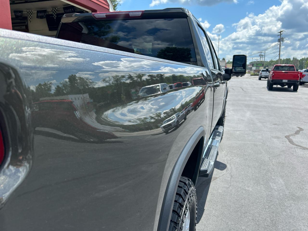 Chevrolet Silverado 2500HD 4WD Crew Cab 159" LT 2023
