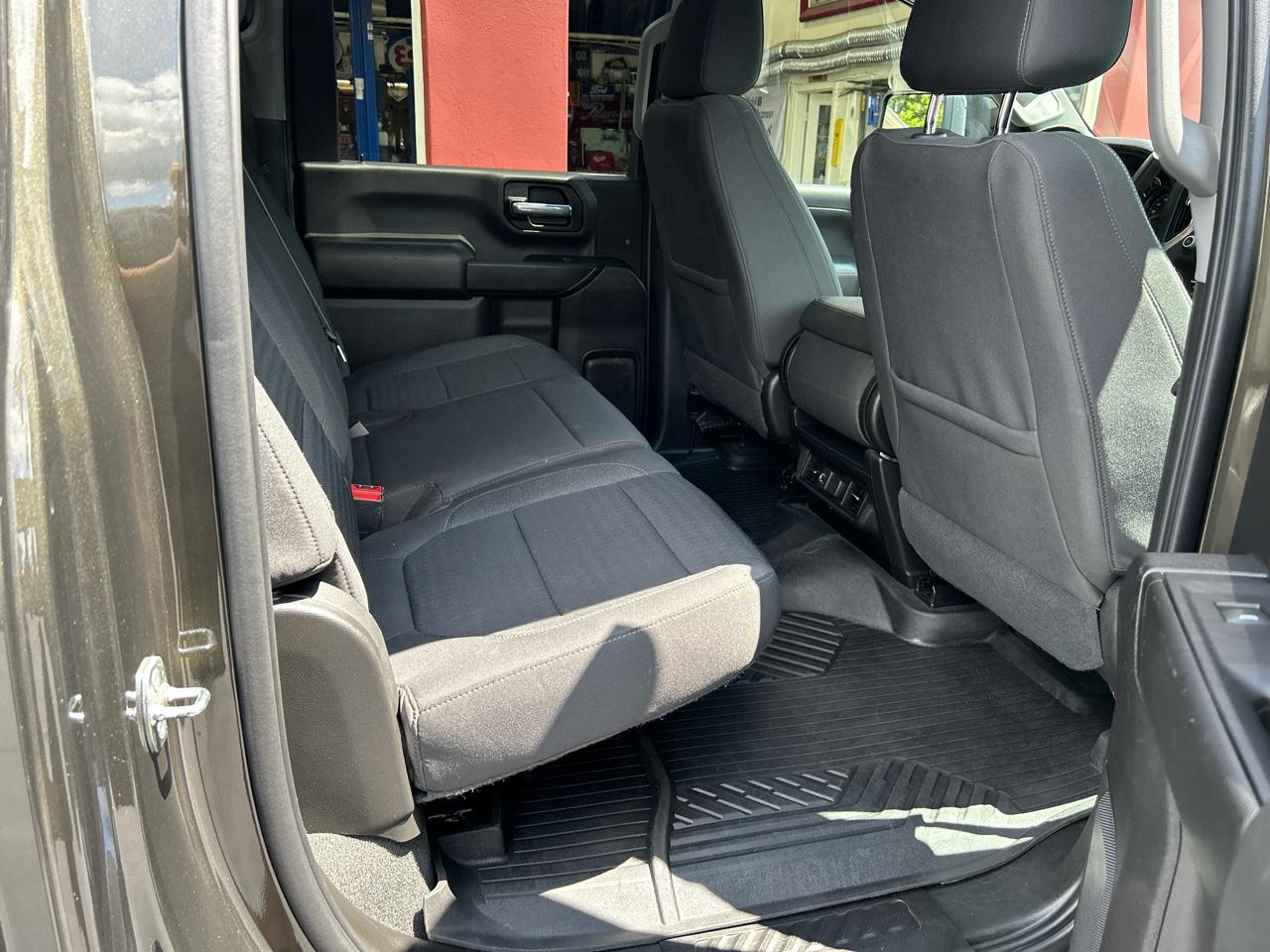 Chevrolet Silverado 2500HD 4WD Crew Cab 159" LT 2023