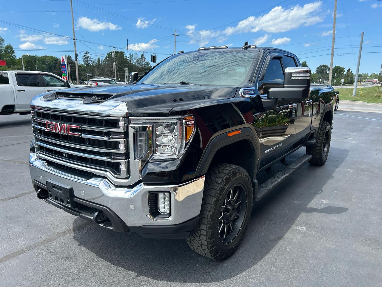 GMC Sierra 2500HD 4WD Double Cab 149" SLT 2021