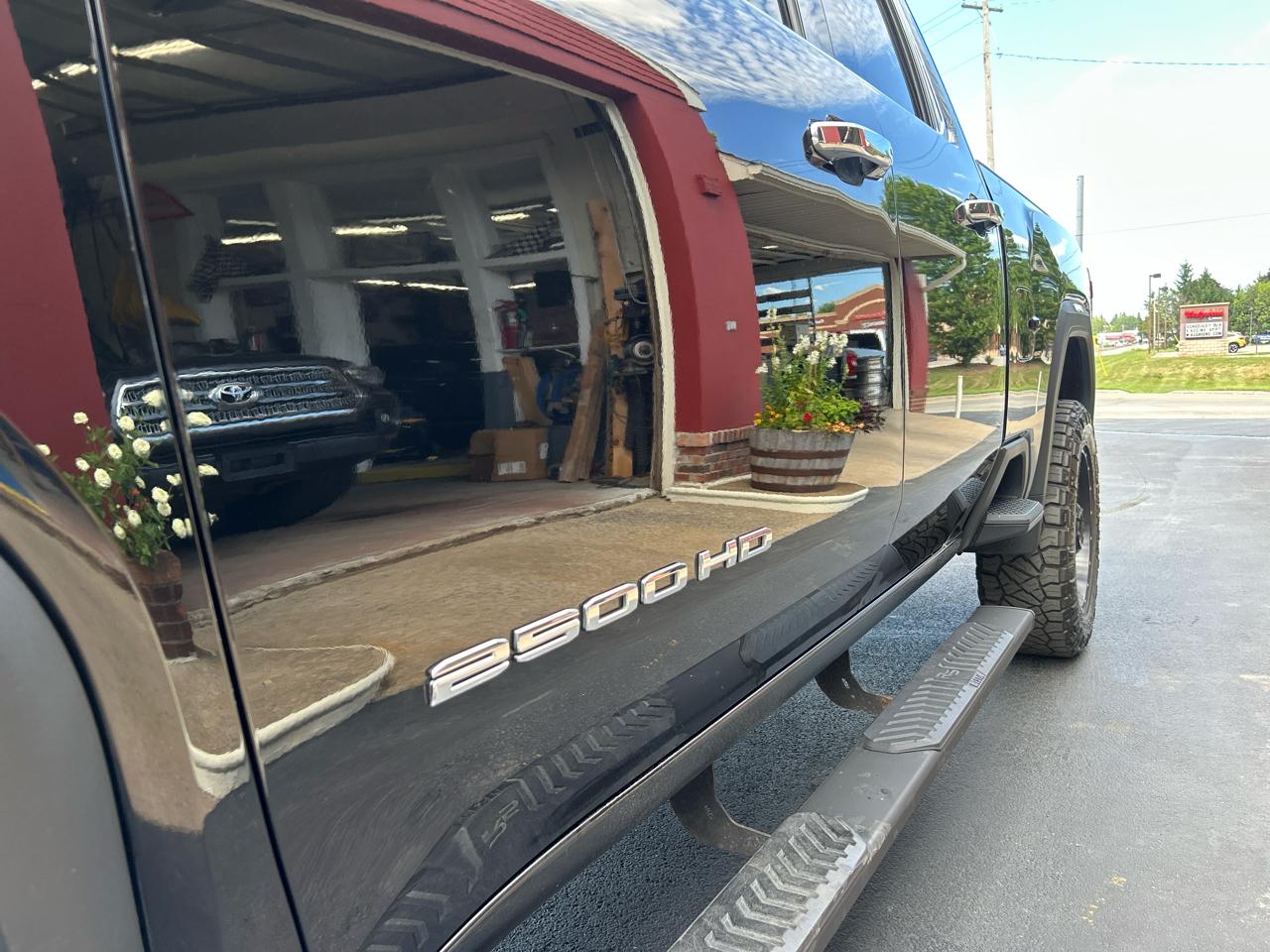 GMC Sierra 2500HD 4WD Double Cab 149" SLT 2021