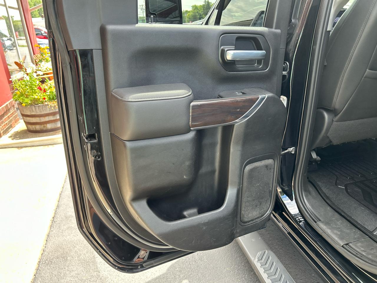 GMC Sierra 2500HD 4WD Double Cab 149" SLT 2021