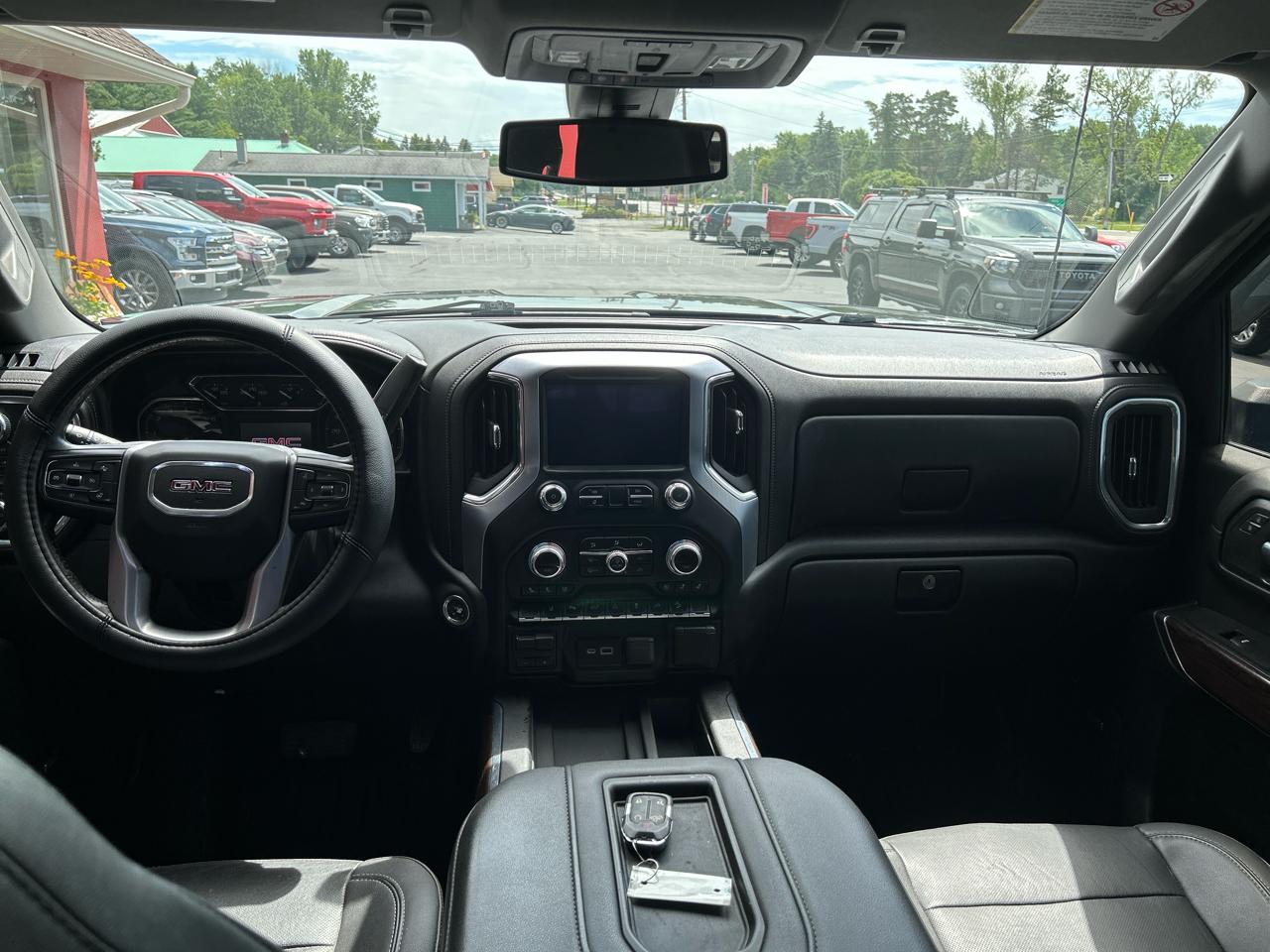 GMC Sierra 2500HD 4WD Double Cab 149" SLT 2021