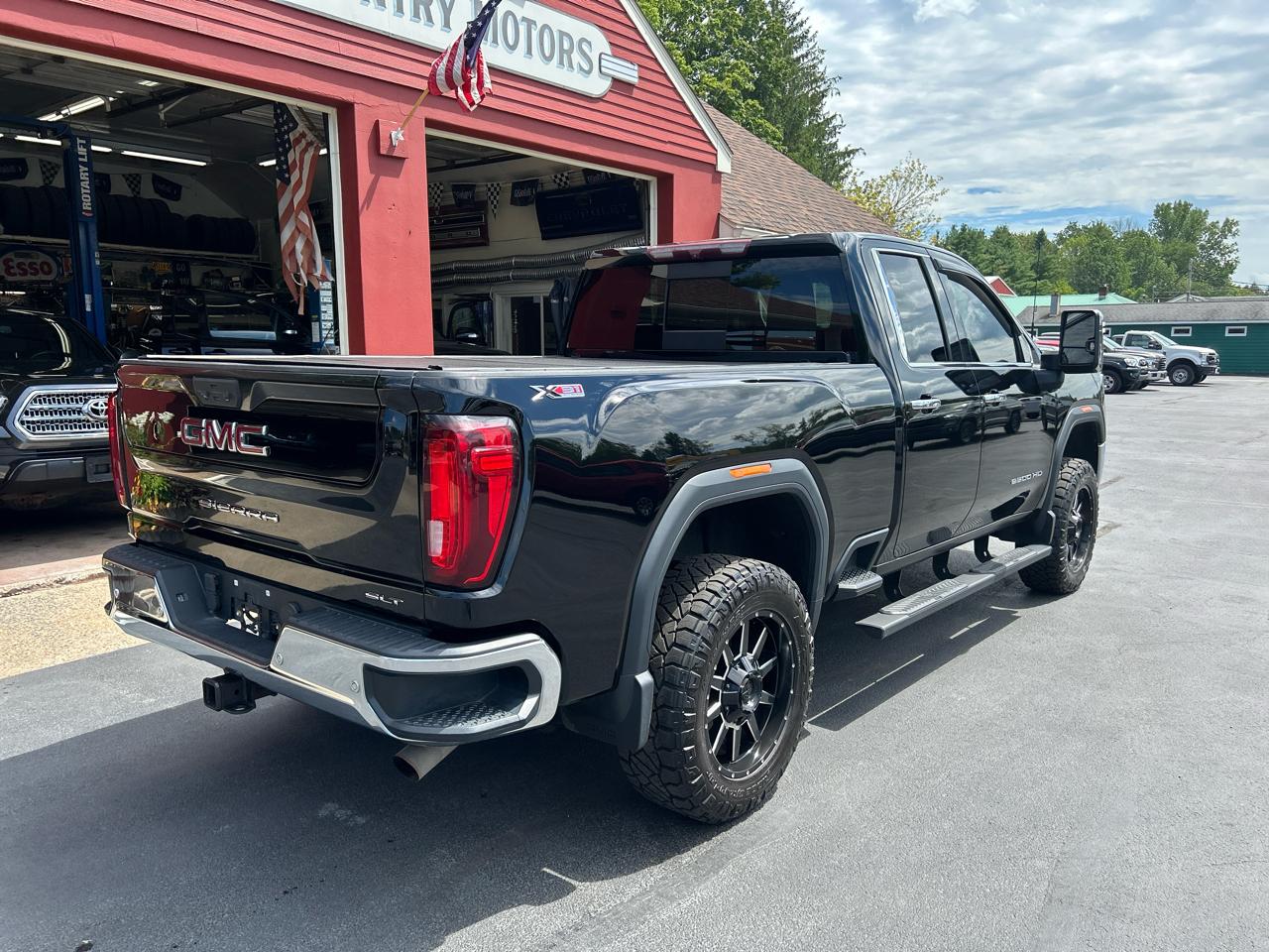 GMC Sierra 2500HD 4WD Double Cab 149" SLT 2021