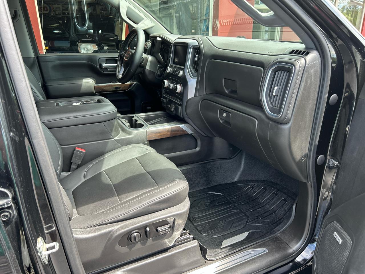 GMC Sierra 2500HD 4WD Double Cab 149" SLT 2021