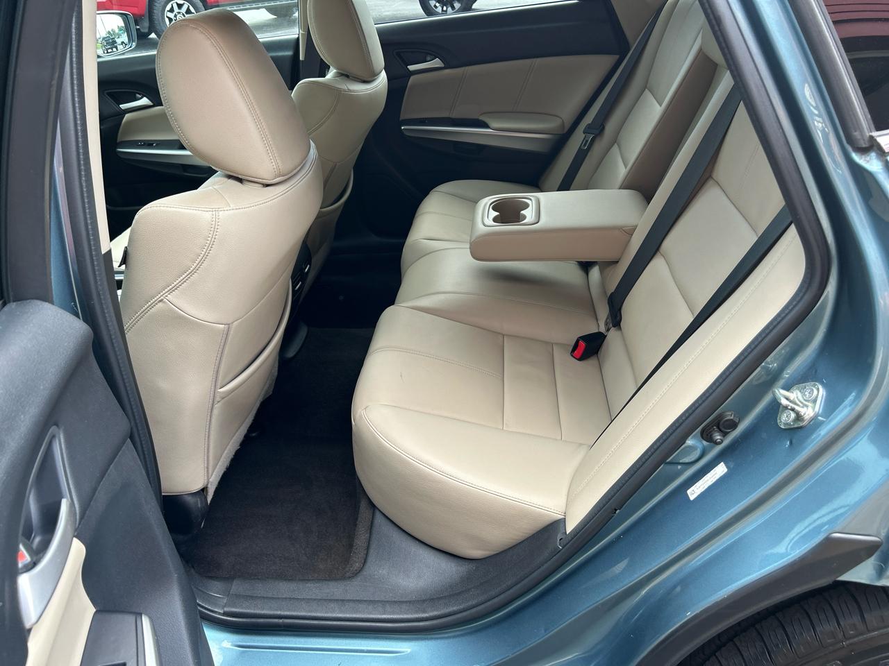 Honda Crosstour 4WD V6 5dr EX-L 2014