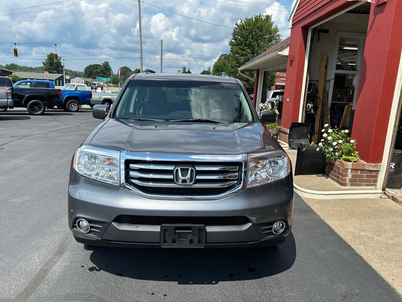 Honda Pilot 4WD 4dr Touring w/RES & Navi 2012