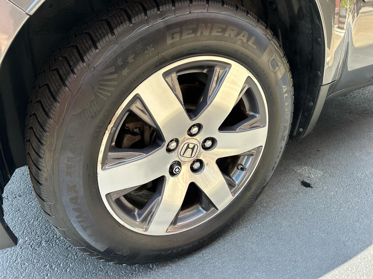 Honda Pilot 4WD 4dr Touring w/RES & Navi 2012