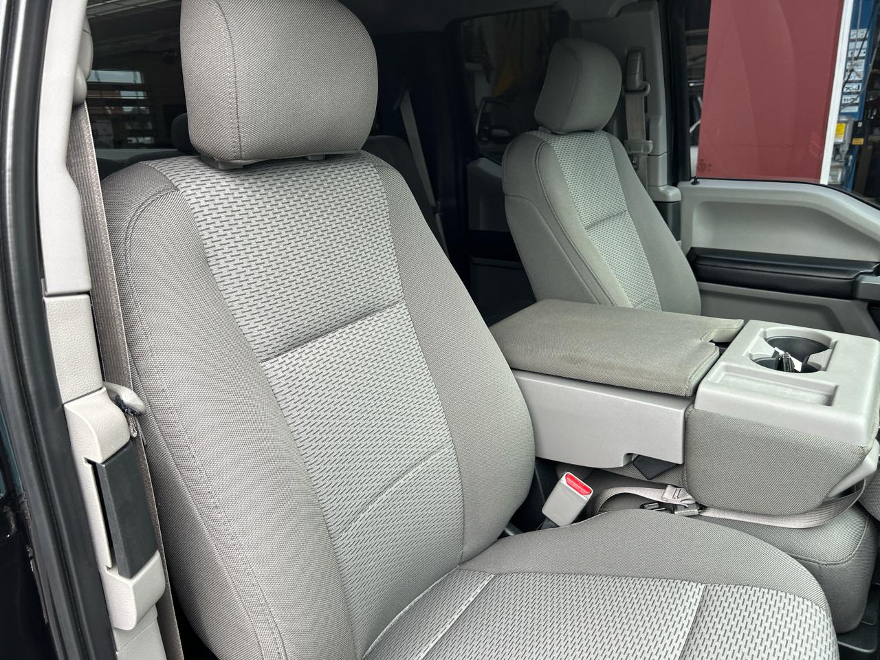 Ford F-150 4WD SuperCab 145" XLT 2017
