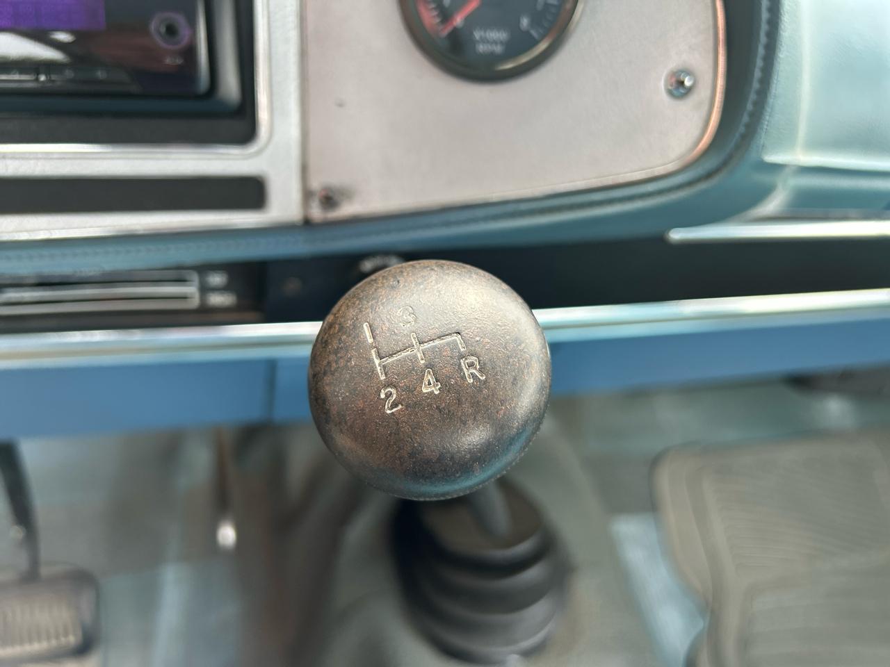 Dodge D100  1977