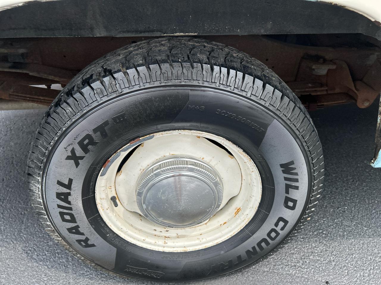 Dodge D100  1977