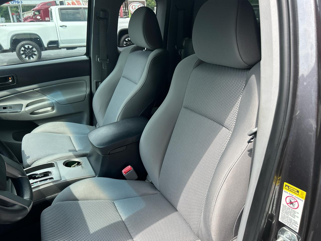 Toyota Tacoma 4WD Access Cab V6 AT TRD Sport (Natl) 2012