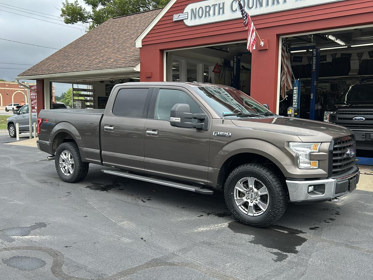 Ford F-150 4WD SuperCrew 145" XLT 2016