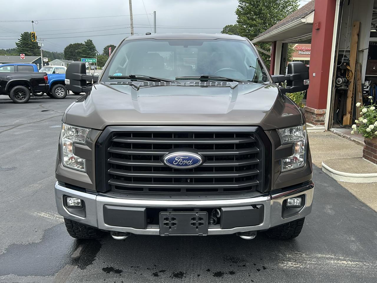Ford F-150 4WD SuperCrew 145" XLT 2016