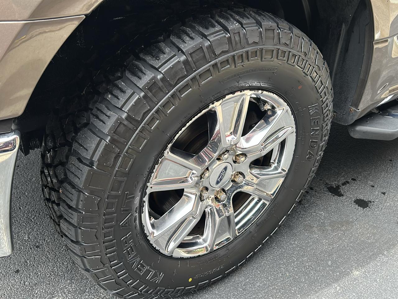 Ford F-150 4WD SuperCrew 145" XLT 2016