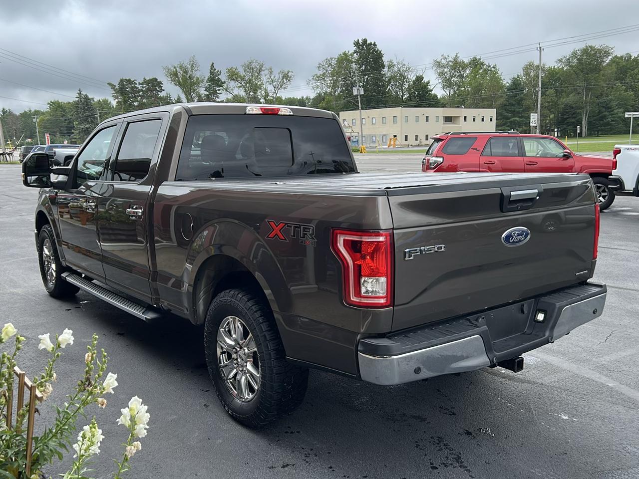 Ford F-150 4WD SuperCrew 145" XLT 2016