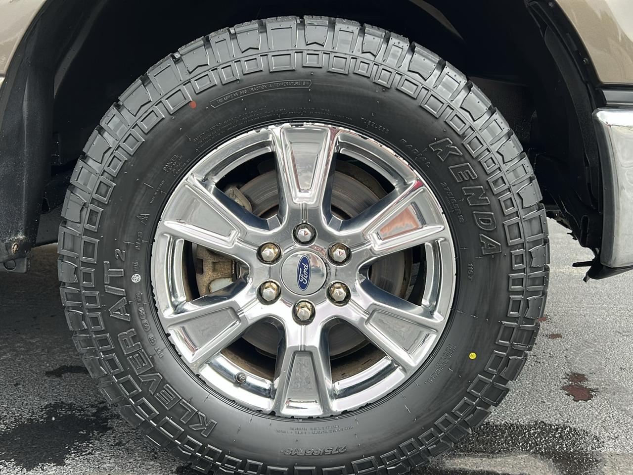 Ford F-150 4WD SuperCrew 145" XLT 2016
