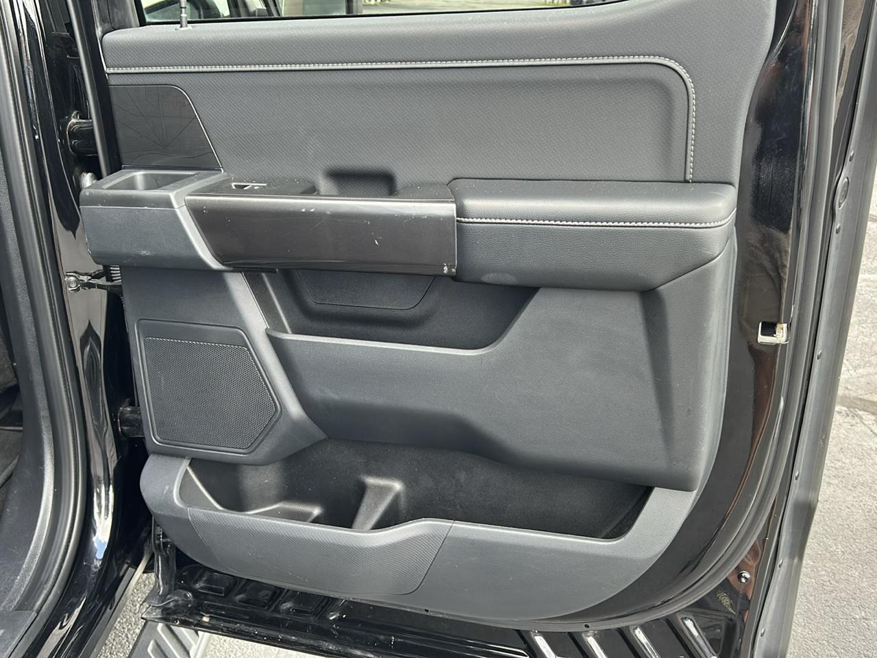 Ford F-150 4WD SuperCrew 145" XLT 2021